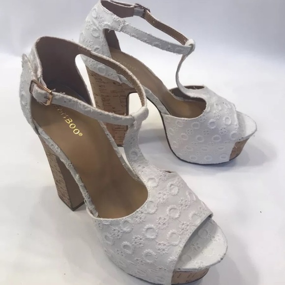 Bamboo White Eyelet Cork T Strap Sandals - Picture 3 of 5